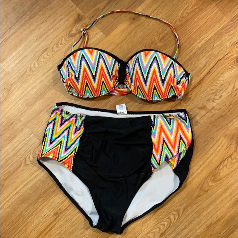 Strapless/Halter Top & High-Waisted Bottoms